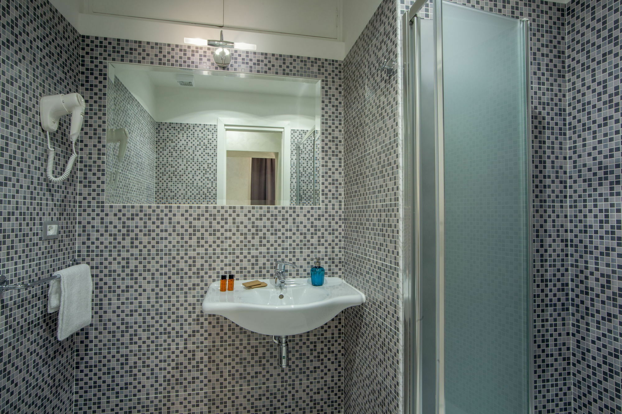 Frattina Grand Suite Guesthouse Рим Экстерьер фото
