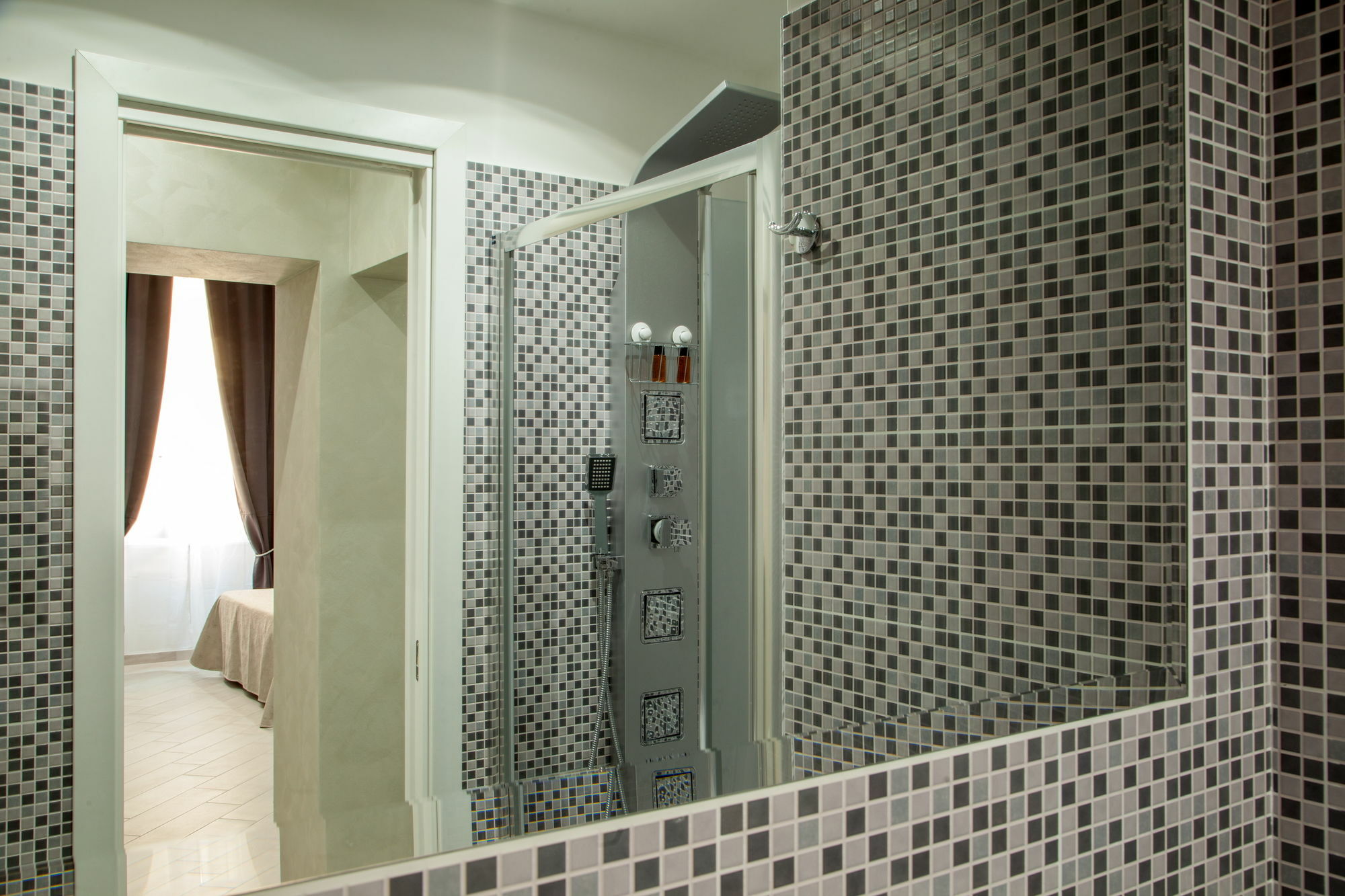 Frattina Grand Suite Guesthouse Рим Экстерьер фото